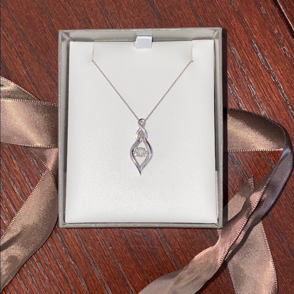 Sterling Silver White Pendant Necklace with Clear Stone